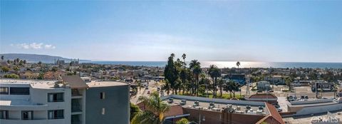 Photo of 909 Montgomery Dr, Hermosa Beach, CA 90254 (MLS # SB25230134)