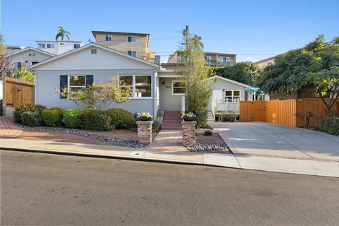 2303 Poinsettia Dr San Diego CA 92106