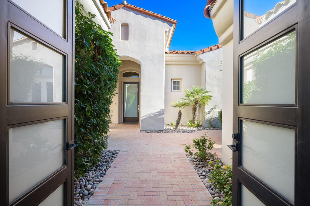 Mission Hills/Legacy-Oakhurst - Residential