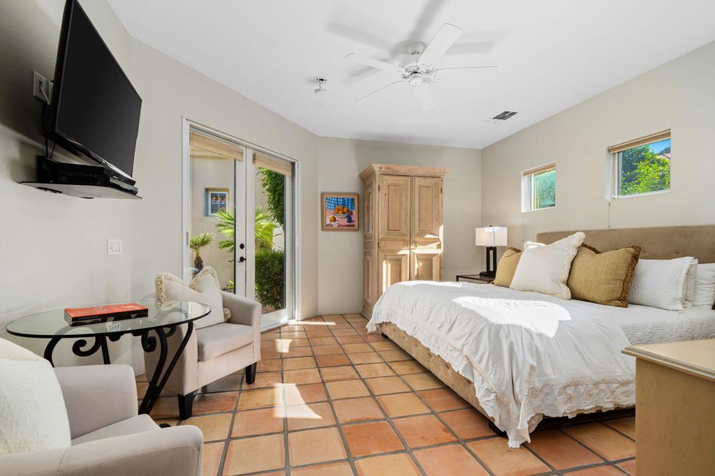 Mission Hills/Legacy-Oakhurst - Residential