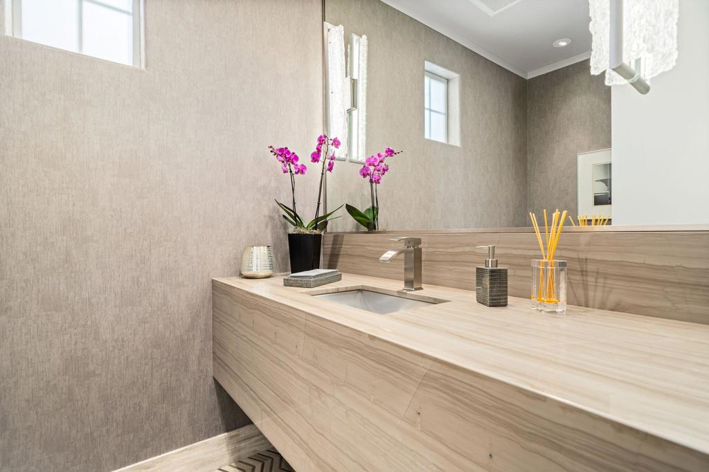 Mission Hills/Legacy-Oakhurst - Residential