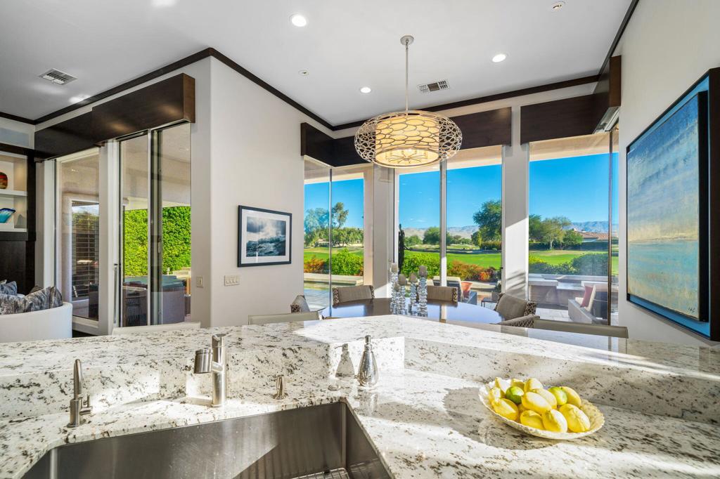 Mission Hills/Legacy-Oakhurst - Residential