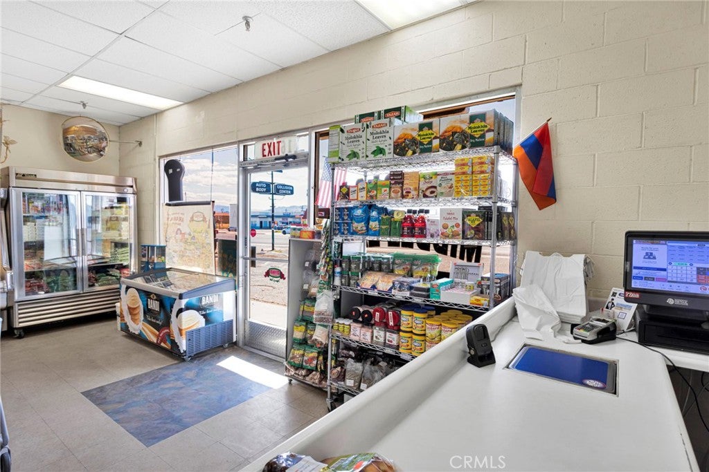16140 Main Street