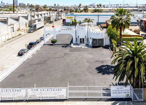 1500 W Pacific Coast Long Beach CA 90810