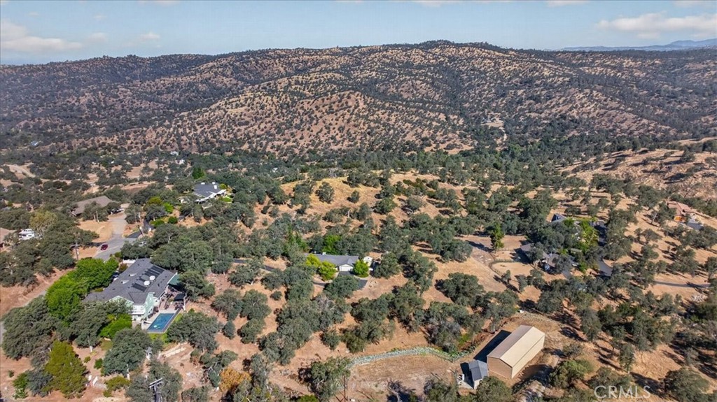 41393 Roaring River Way