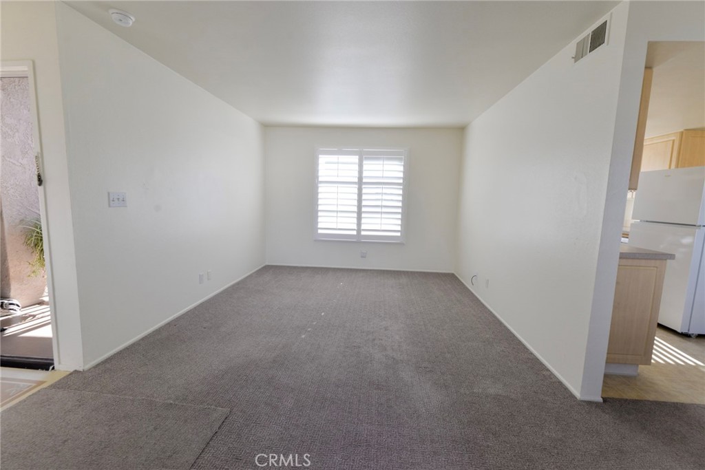 236 Avenida Del Poniente B