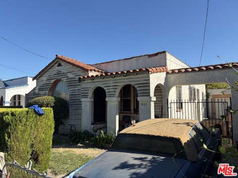 Photo of 5426 Homeside Avenue, Los Angeles, CA 90016 (MLS # 26873721)