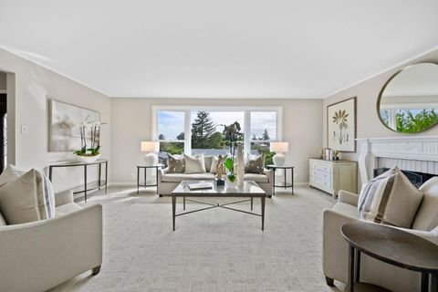 Photo of 124 Vine Street, San Carlos, CA 94070 (MLS # ML82044608)