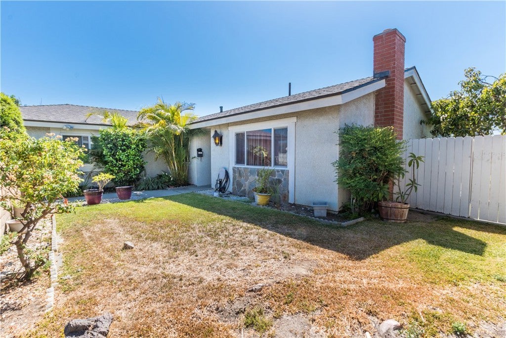 8341 San Simeon Circle