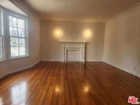 Photo of 3326 3330 W 5th Street #1, Los Angeles, CA 90020 (MLS # 26851849)