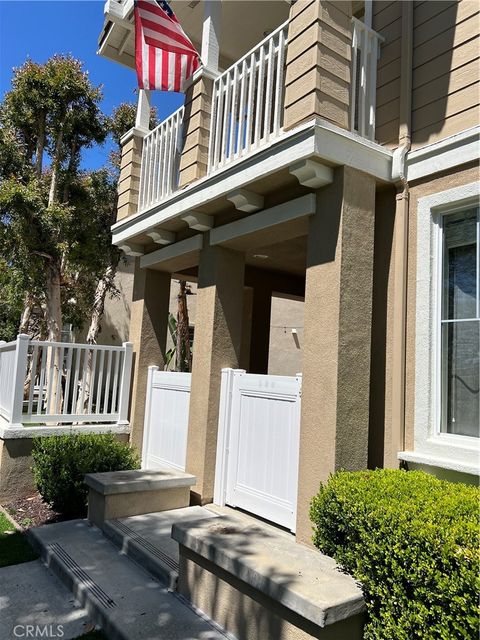 Photo of 142 Main ST, Ladera Ranch, CA 92694 (MLS # OC26100357)