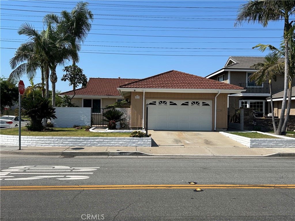 This well maintained 3 bedroom, 2 bathroom home offers comfort, convenience, and great outdoor space. Inside, you'll find a bright and open floor plan with a kitchen that boasts abundant cabinet space perfect for all your storage needs. Enjoy central A/C, a spacious living area, and generous natural light throughout. The private backyard is ideal for relaxing or entertaining, with a scenic park located directly behind the home for added tranquility and outdoor enjoyment. Additional features include a 2 car garage and a prime location close to schools, shopping, and commuter routes. A must see rental opportunity!
