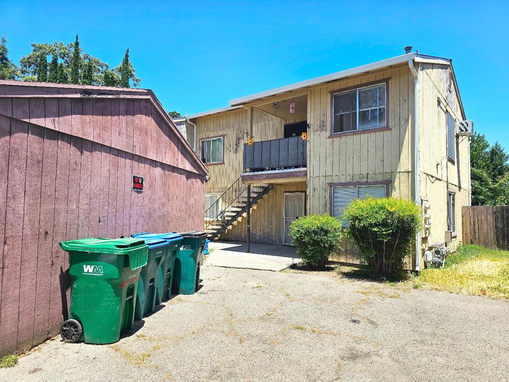 9010 Stacey Court
