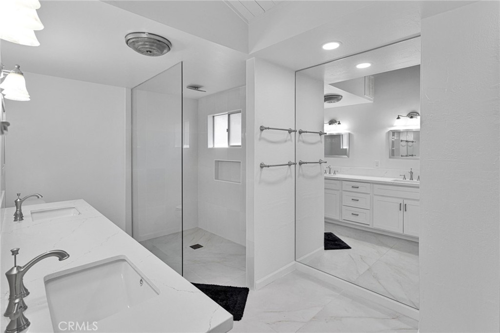 Arrowhead Woods (AWHW) - Residential