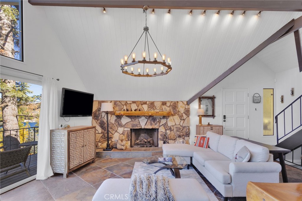 Arrowhead Woods (AWHW) - Residential