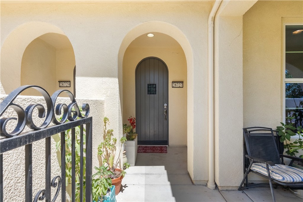 28727 Calle De La Paz Drive