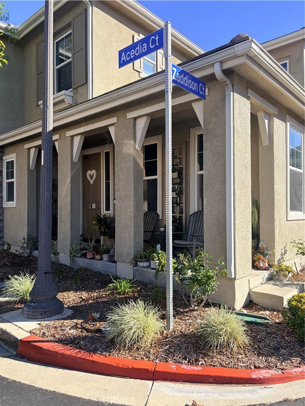 Photo of 26014 Zaddison Court, Newhall, CA 91350 (MLS # SR26046951)