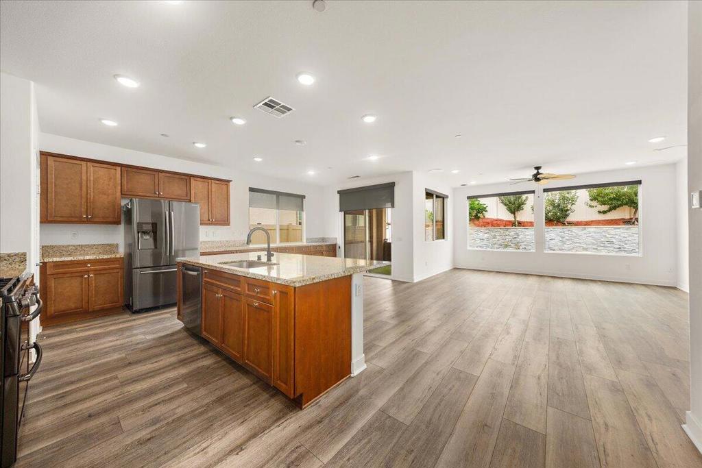 1530 Village Green Way