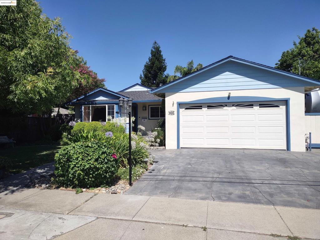 Call owner directly. MLS listing only.