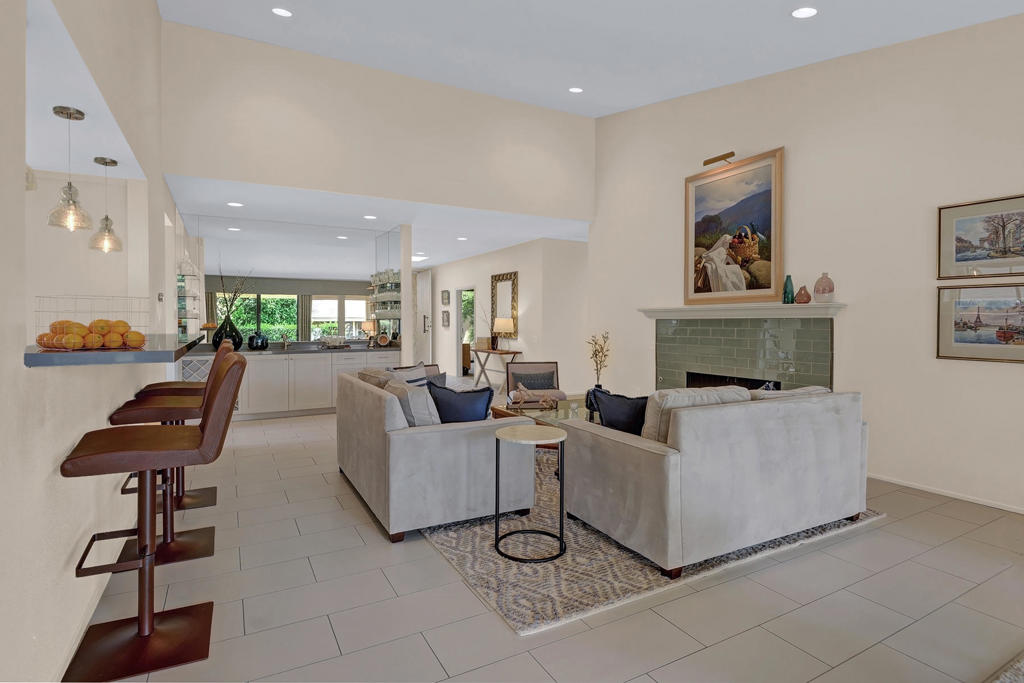 Desert Horizons C.C. - Residential Lease