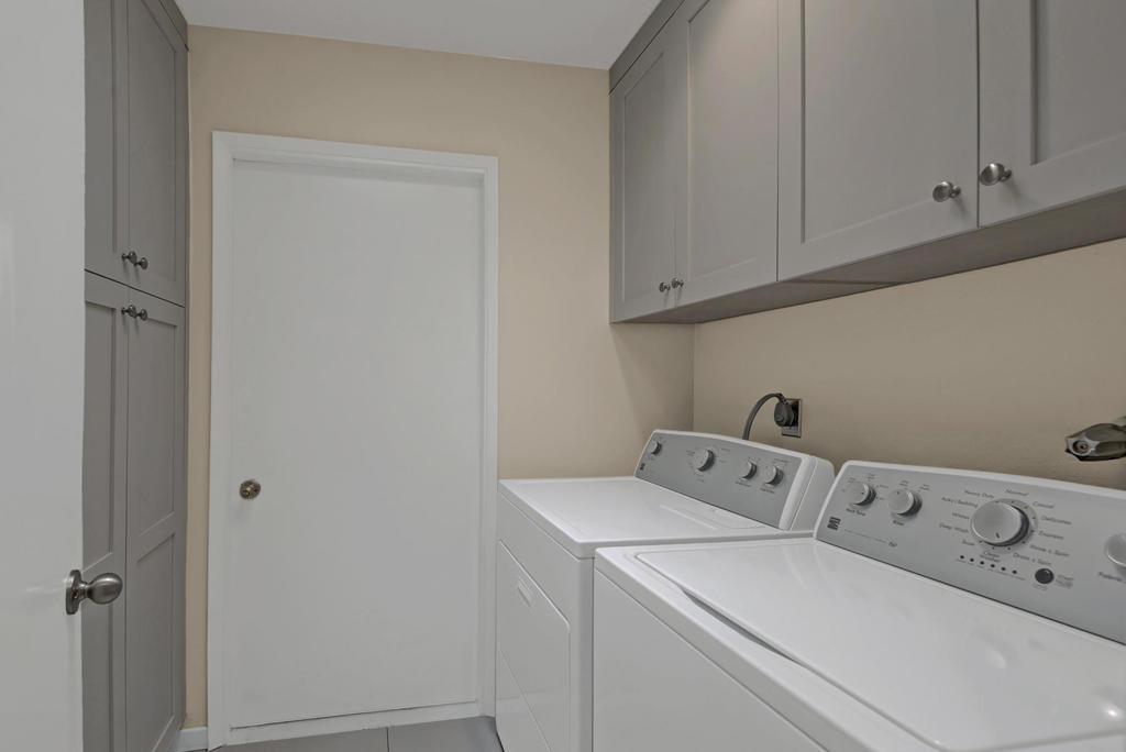 Desert Horizons C.C. - Residential Lease