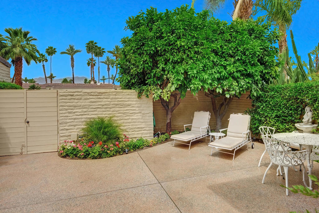 Desert Horizons C.C. - Residential Lease
