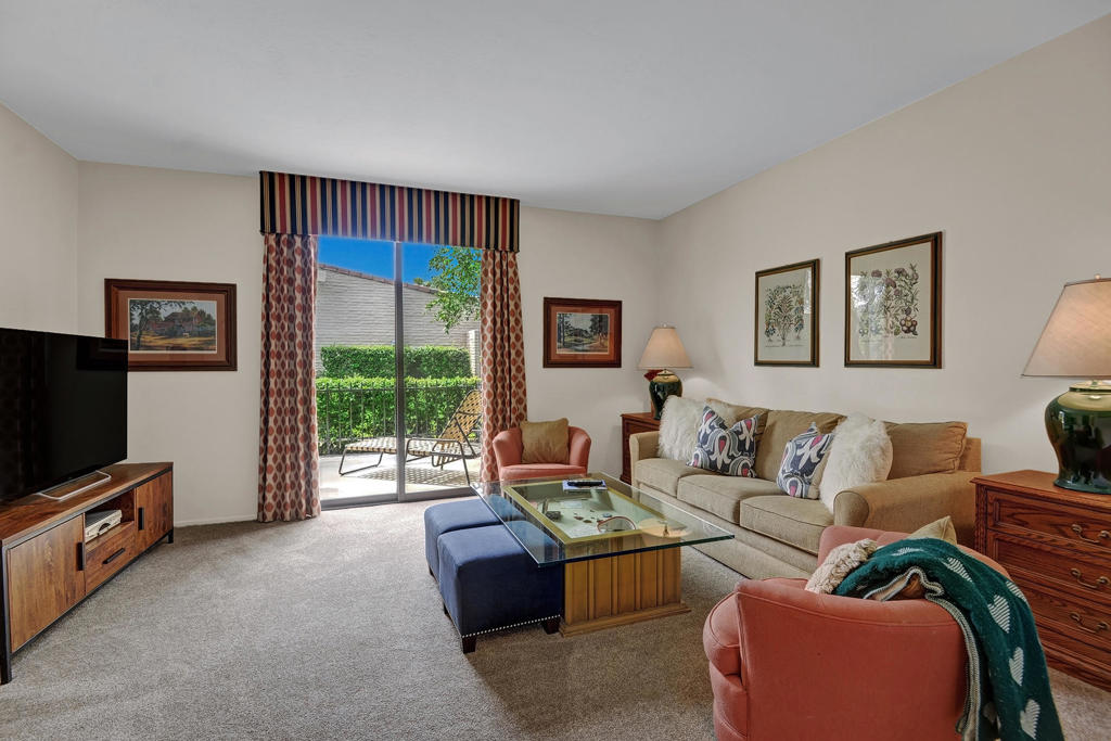Desert Horizons C.C. - Residential Lease
