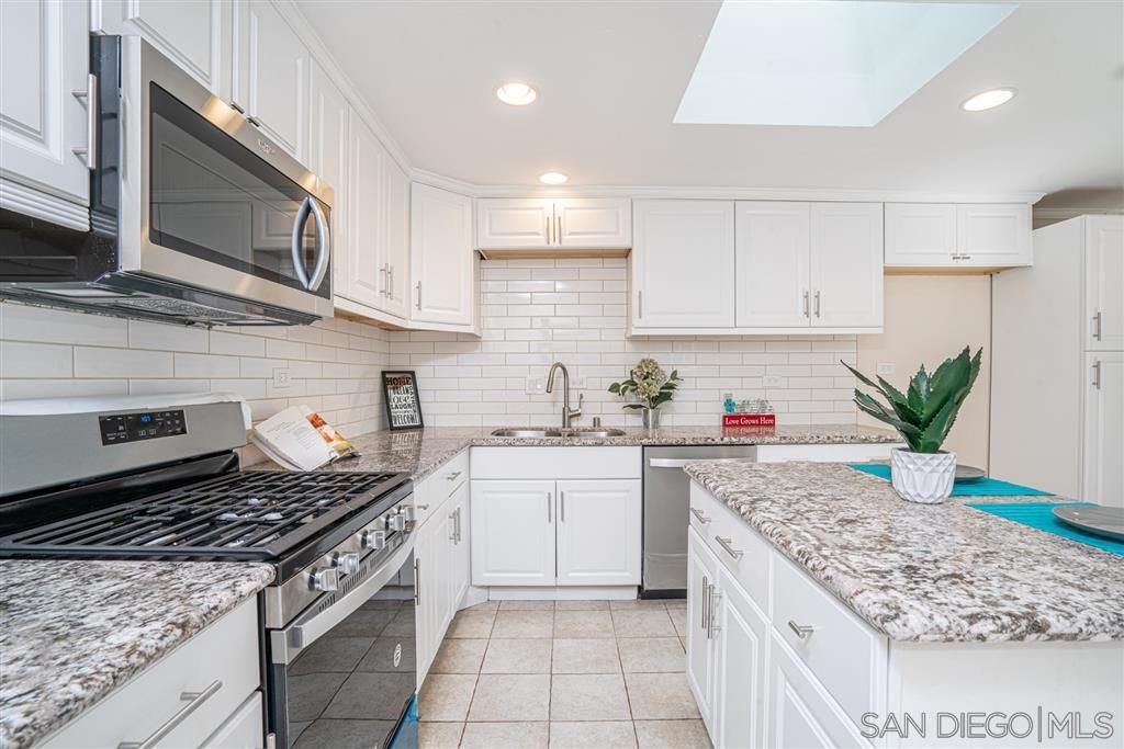 listing image 130725410489221009592