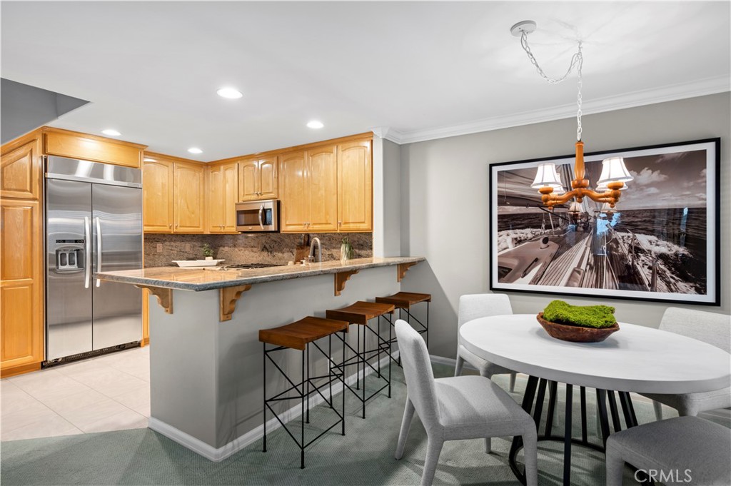 Corona del Mar North of PCH (CNHW) - Residential