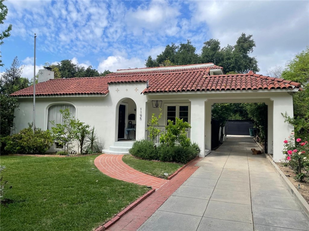 1195 N Chester Avenue