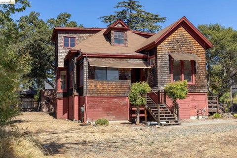 Photo of 1915 Berryman St, Berkeley, CA 94709 (MLS # 41151519)