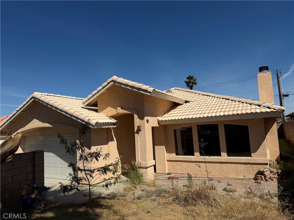 51900 Avenida Madero