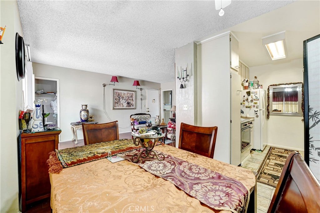 12735 Caswell 7