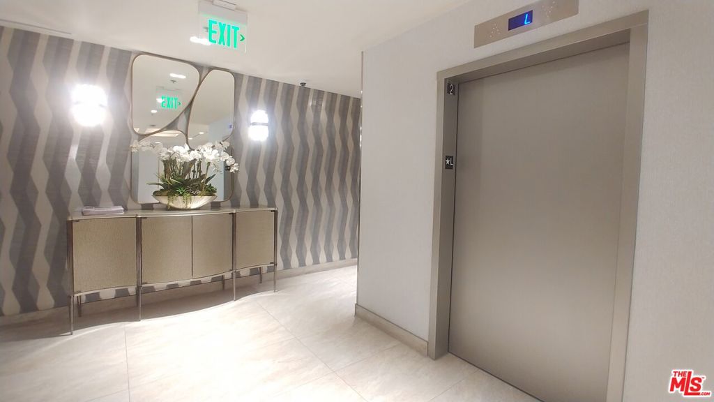 2131 Century Park Lane 212