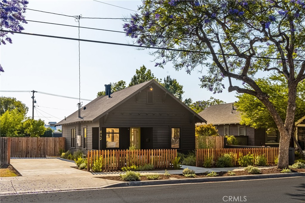412 N Lemon Street