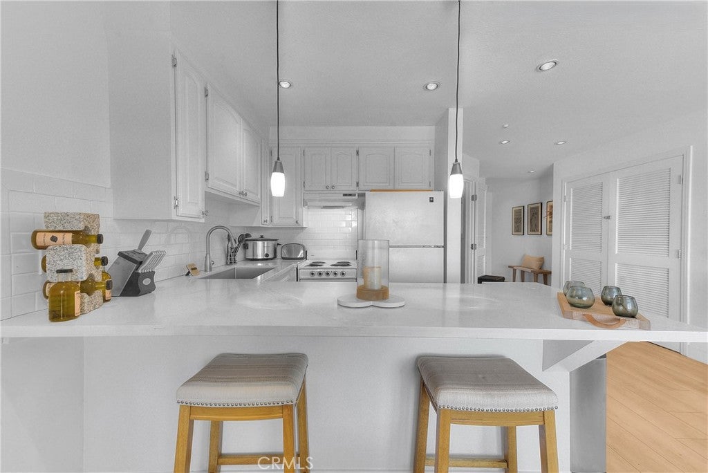 200 McNeil Lane 211, Newport Beach CA 92663 - Photo 8