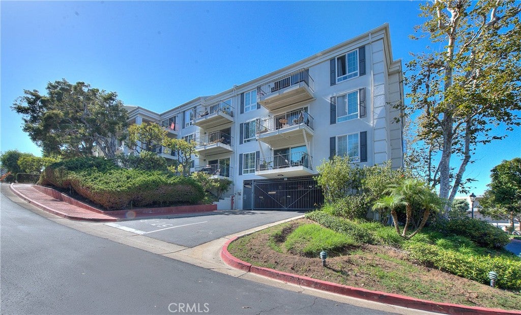 200 McNeil Lane 211, Newport Beach CA 92663 - Photo 29