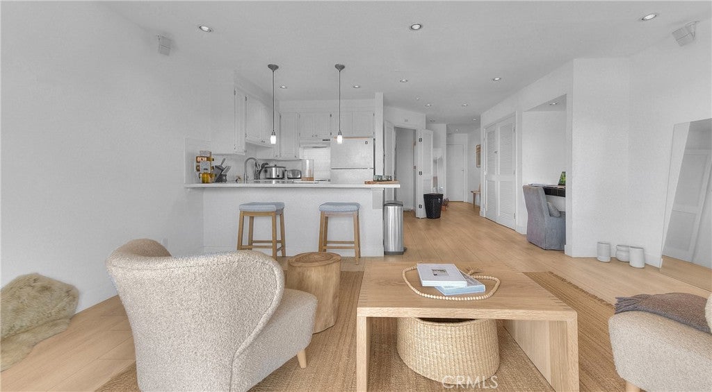 200 McNeil Lane 211