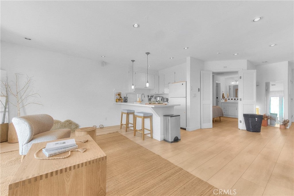 200 McNeil Lane 211, Newport Beach CA 92663 - Photo 6