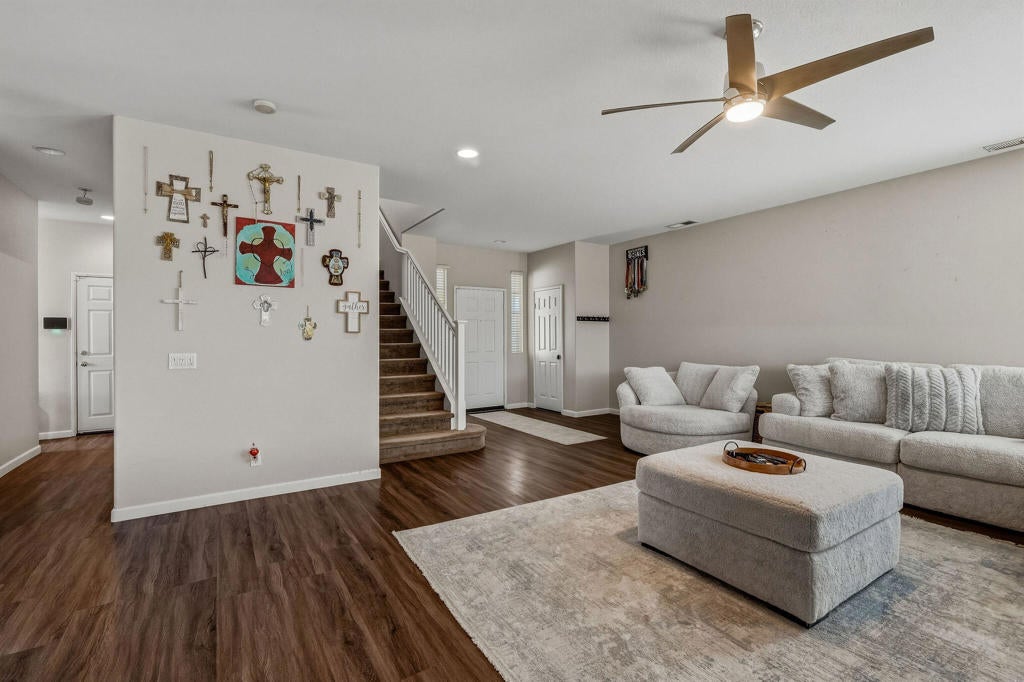 48353 San Gorgonio Pl