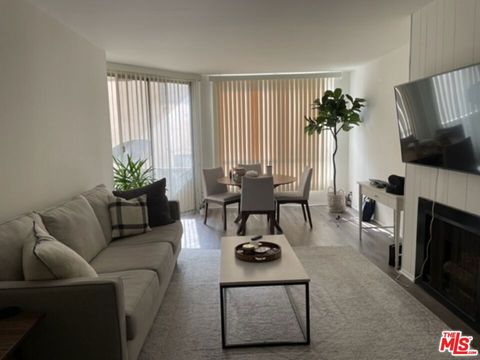 Photo of 1745 CAMINO PALMERO Street #306, Los Angeles, CA 90046 (MLS # 26642919)