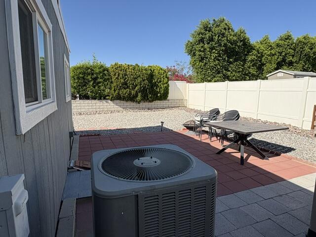 38910 Desert Greens Drive W
