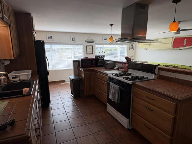 38910 Desert Greens Drive W