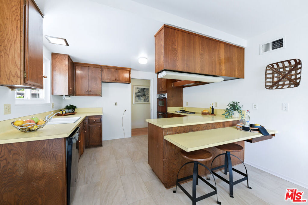 Dutch Haven - Residential