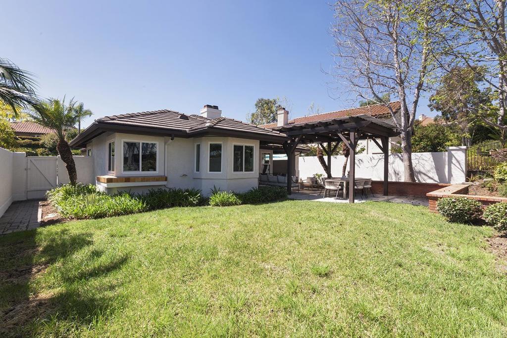 15027 Caminito Ladera
