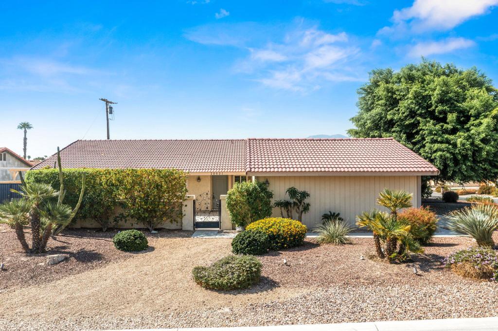78621 Runaway Bay Drive