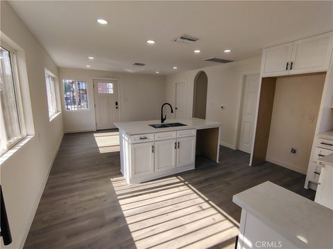 231 E Century Boulevard Los Angeles CA 90003