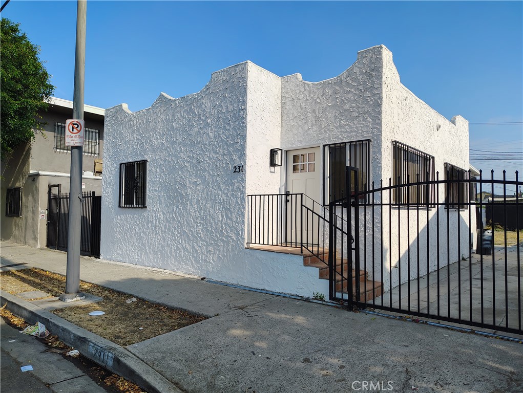 231 E Century Boulevard