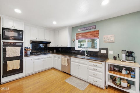 Tiny photo for 1467 Calle La Cumbre, Camarillo, CA 93010 (MLS # V1-38840)