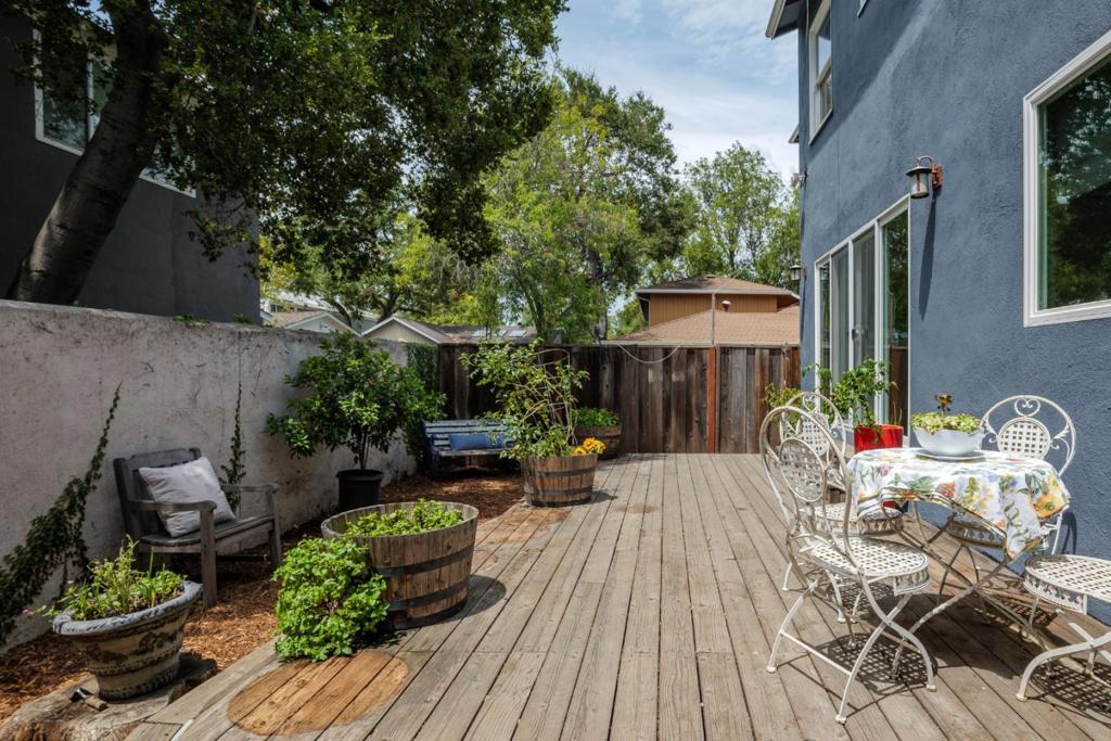 643 Channing Avenue